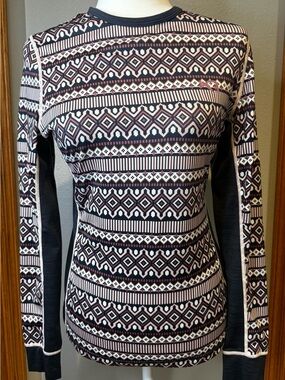 Kari Traa Women's Long-Sleeve Patterned Top - Navy & Pink
